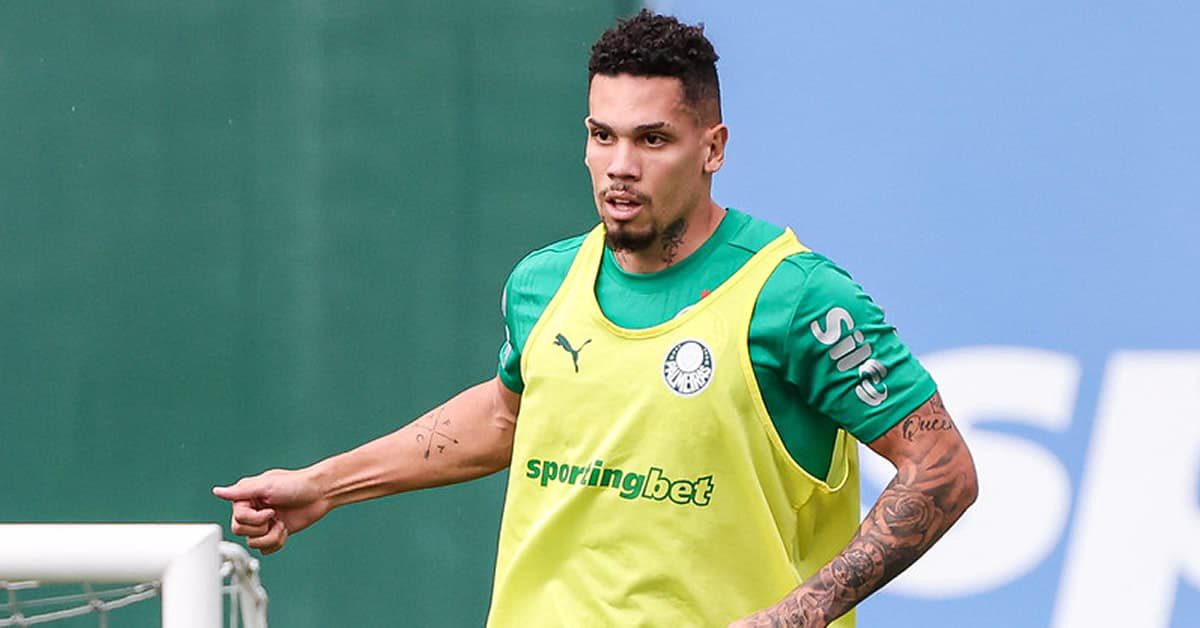 Recuperação cautelosa após segunda cirurgia Paulinho próximo de voltar após 293