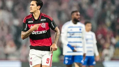 Jardim aplica rodízio estratégico e Pedro vislumbra vaga na Copa do Mundo