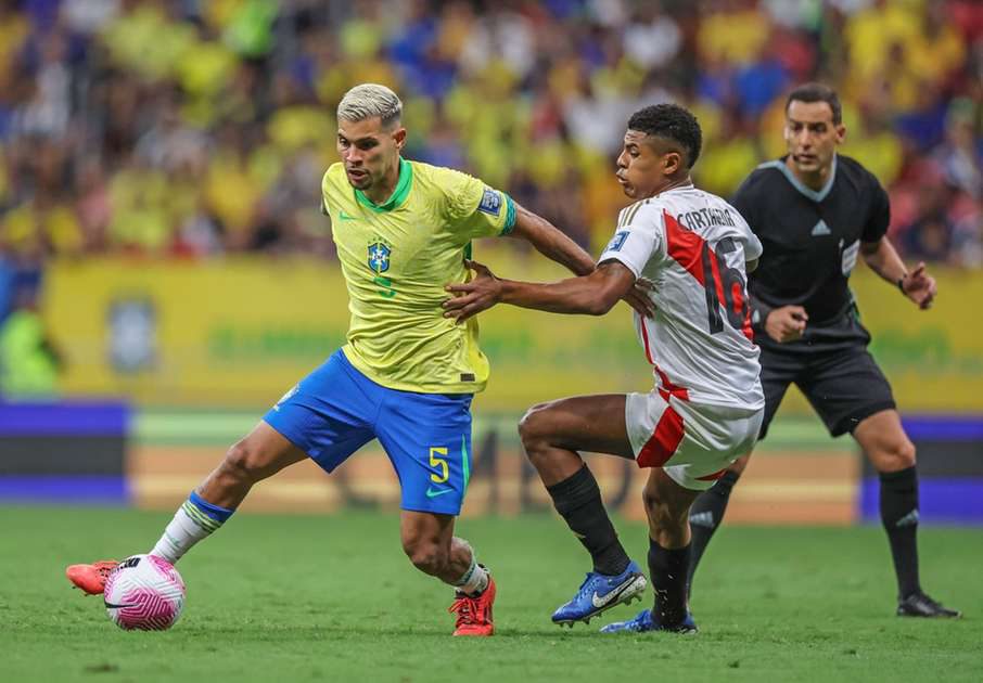 A matemática cruel do primeiro jogo Bruno Guimarães revela chave tática para