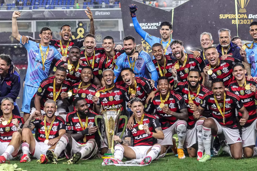 Paralelos históricos revelam padrão de instabilidade Flamengo repete erros de ge