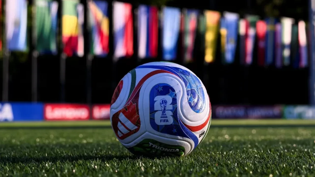 Estádios da Copa do Mundo 2026 nos Estados Unidos, México e Canadá com torcedores brasileiros