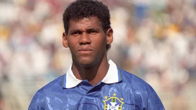 Quem substitui Estêvão na Copa após lesão grave que o afasta por até 6 meses