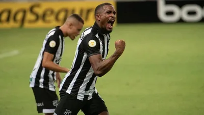 A análise tática que custou o emprego de Liam Rosenior no Chelsea