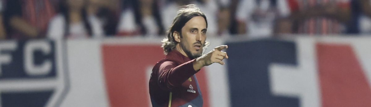 O xadrez tático de Zubeldía no Tricolor Zubeldía x Jardim define rumos do Fla-Fl