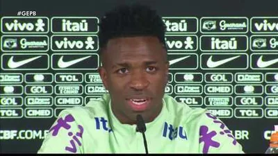 Liga MX repete punições brandas em casos de racismo com Helinho