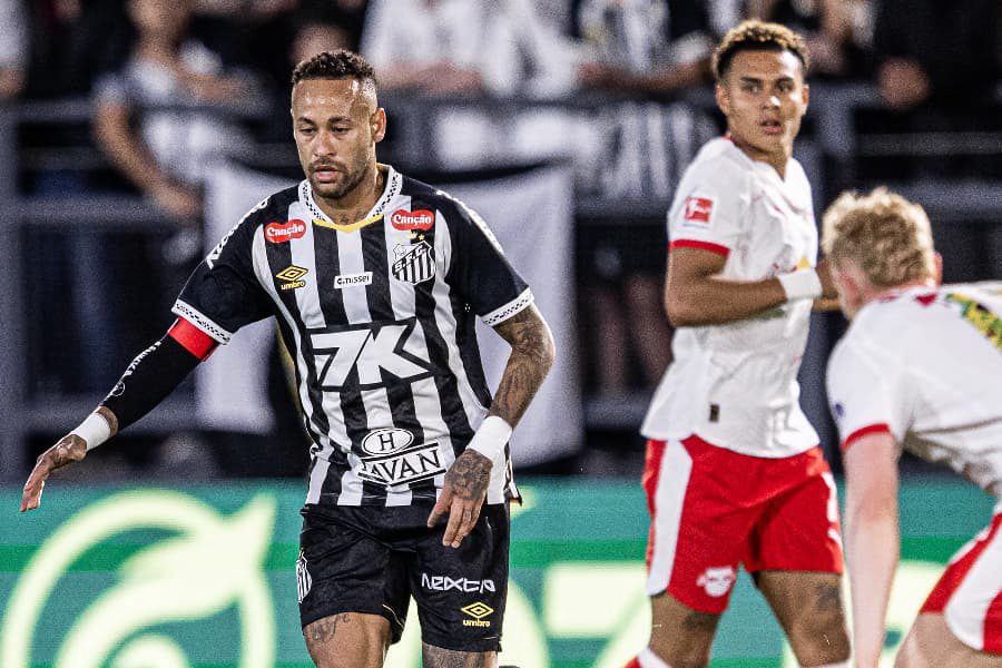 Experiência única de brasileiro no clube alemão Dante vira técnico da base do Ba