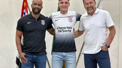 Corinthians fecha contratos milionários e disputa camisa mais valiosa do Brasil