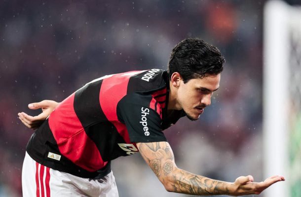 Luiz Araújo abre sequência aos dois minutos Daronco poupou Flamengo com três lan