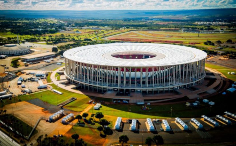 Os gigantes do naming rights brasileiro Arena Mané Garrincha encerra naming righ