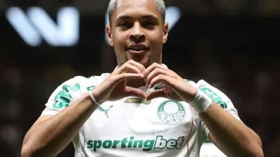 Vitor Roque volta ao ataque do Palmeiras na estreia contra Jacuipense