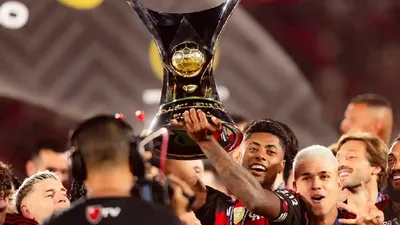 Bruno Henrique renova com Flamengo até e define futuro do ataque