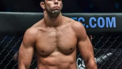 Buchecha admite que se cobrou demais e lutou travado no UFC