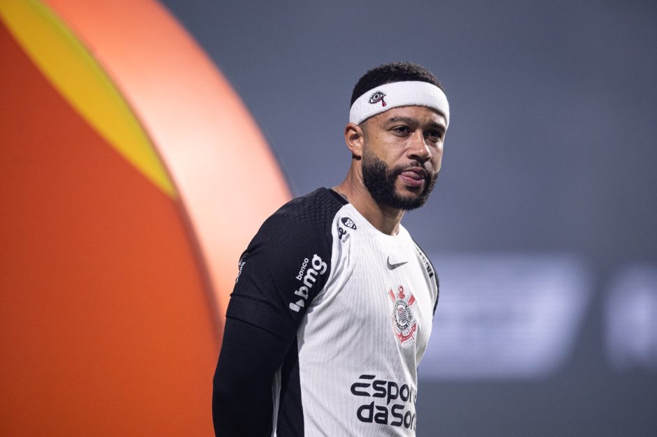 Os números não mentem Endrick supera números de Memphis Depay