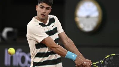 Alcaraz fora de Roland Garros abre caminho para nova geração em Paris