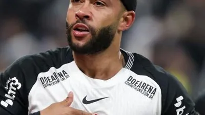 Sosa marca dois e se firma como nova referência ofensiva do Palmeiras
