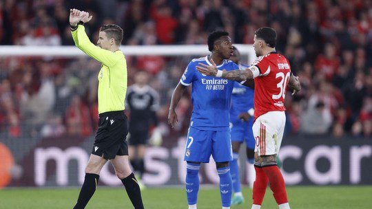 Padrão de reincidência contra o brasileiro Uefa pune Prestianni por racismo cont