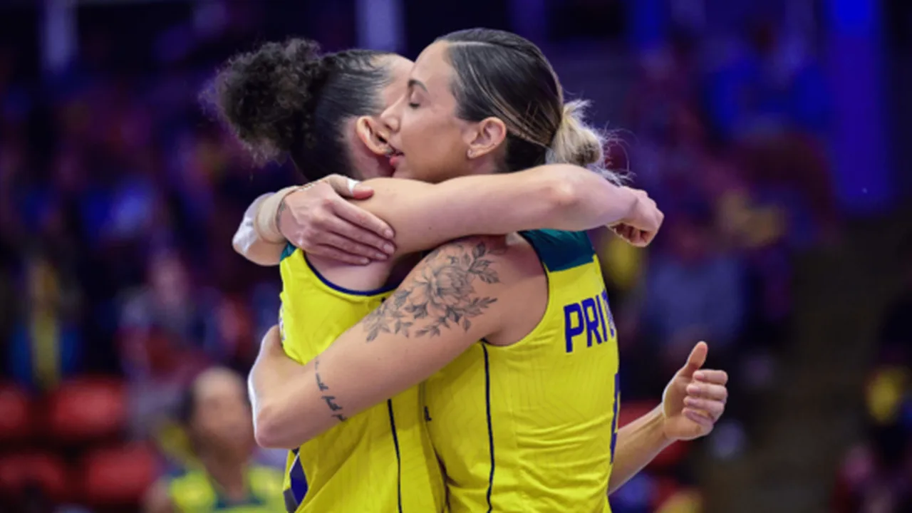 Pri Daroit emocionada após classificação do Minas para a final da Superliga Feminina na Arena UniBH