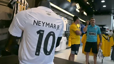 Álbum da Copa do Mundo sem Neymar expõe nova era da Seleção
