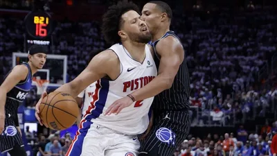 Magic vira 17 pontos em 8 minutos e coloca Pistons em xeque