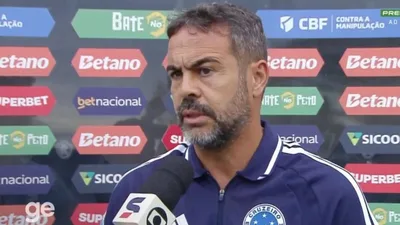 Artur Jorge chama gramado do Baenão de 'grama de jardim' após vitória do Cruzeiro