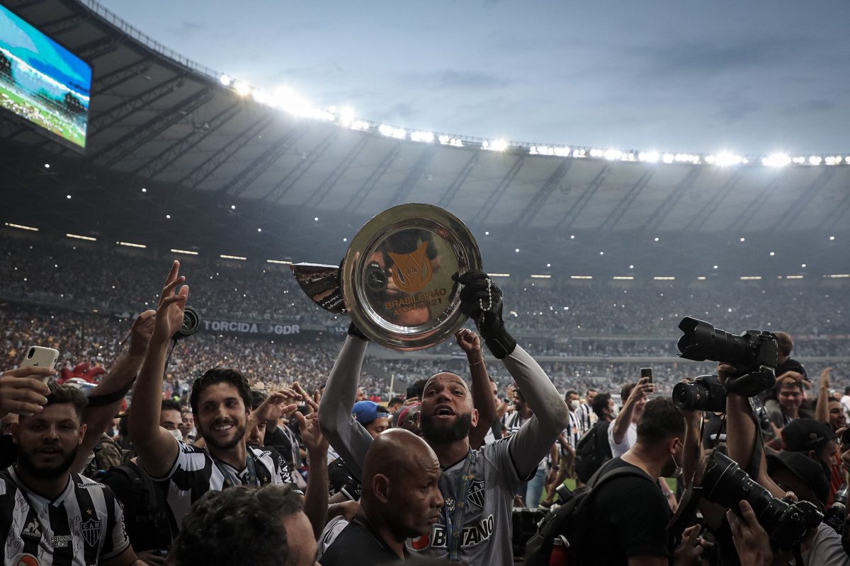 O peso de jogar fora de casa contra o Galo Flamengo visita a Arena MRV precisand