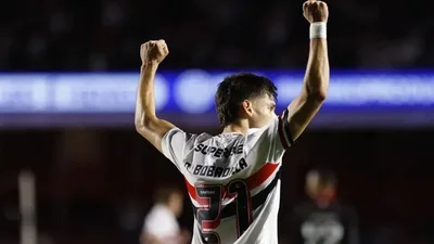 Jardim e Domínguez reescrevem o duelo tático no Brasileirão sem peças importantes