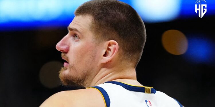 O histórico de Jokic em momentos limite Jokic empurra rival, é expulso e coloca