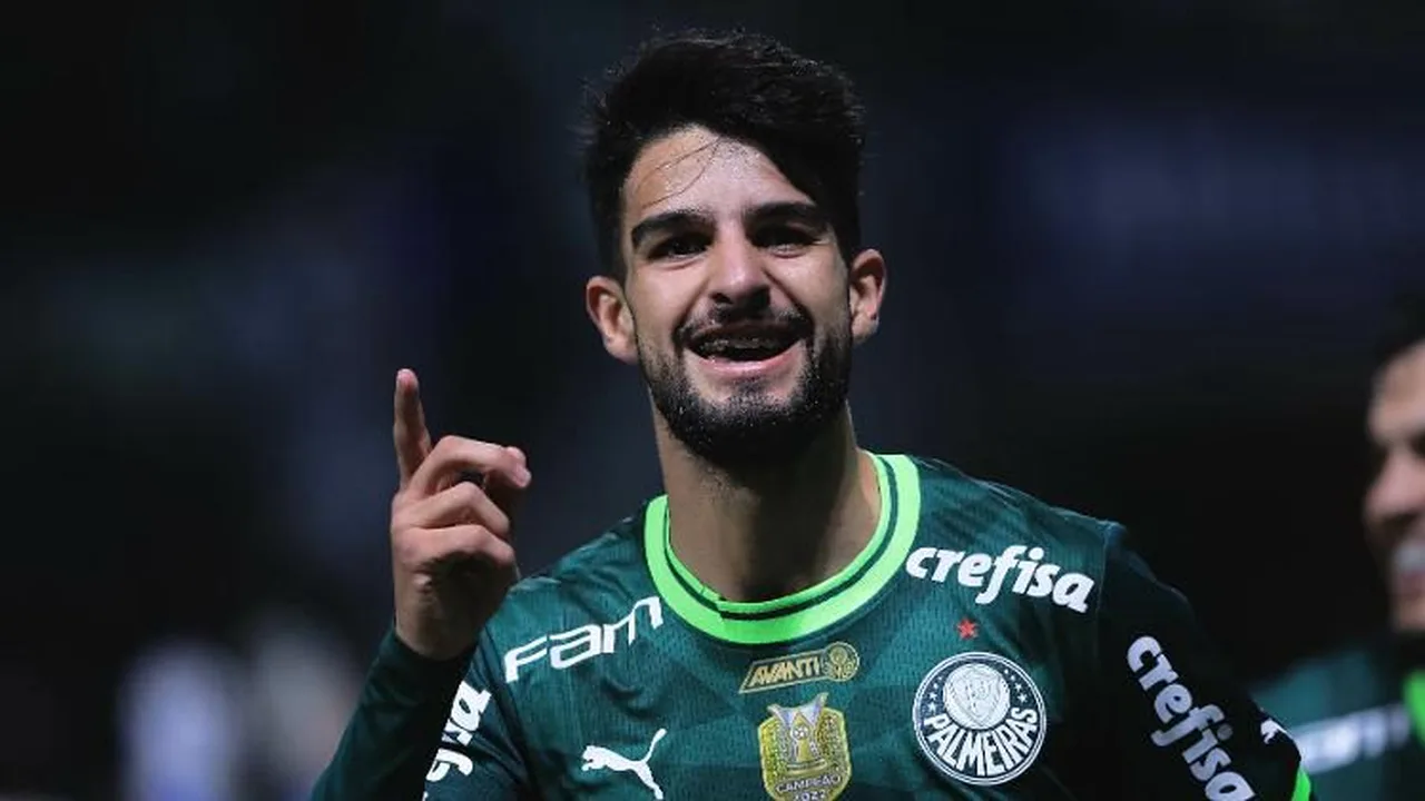 Flaco López comemora gol pelo Palmeiras contra o Bragantino no Estádio Nabi Abi Chedid pelo Paulistão