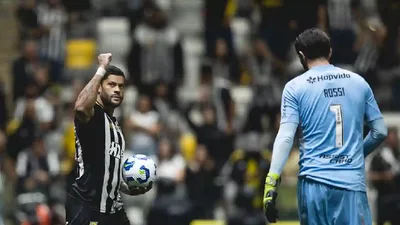 Hulk fora contra o Flamengo enquanto futuro no Atletico-MG pende na balança