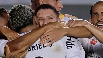 Por que o Flamengo não deve vender Plata mesmo após valorização