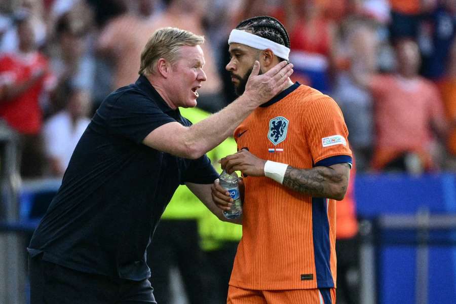 Ronald Koeman e a construção do ciclo atual Memphis Depay quer liderar a Holanda
