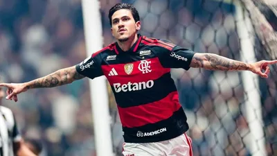 Flamengo goleia e transforma a Arena MRV em pesadelo atleticano