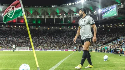 Hulk fora, atrito com diretoria e destino no Fluminense