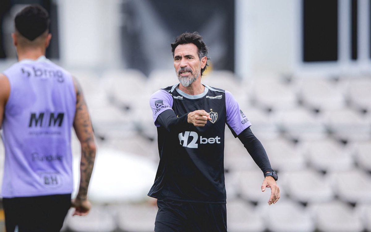 A ruptura silenciosa com o Atlético Mineiro Como Zubeldía pode encaixar Hulk no