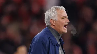 Mourinho de volta ao Real Madrid e os fantasmas de uma era inacabada