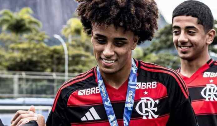 Quem é Ryan Roberto e quanto o Flamengo já investiu Shakhtar oferece 8 milhões d