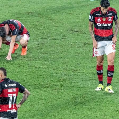 A conta que o Flamengo fez sobre tempo e desgaste Por que o Flamengo trocou a Gá