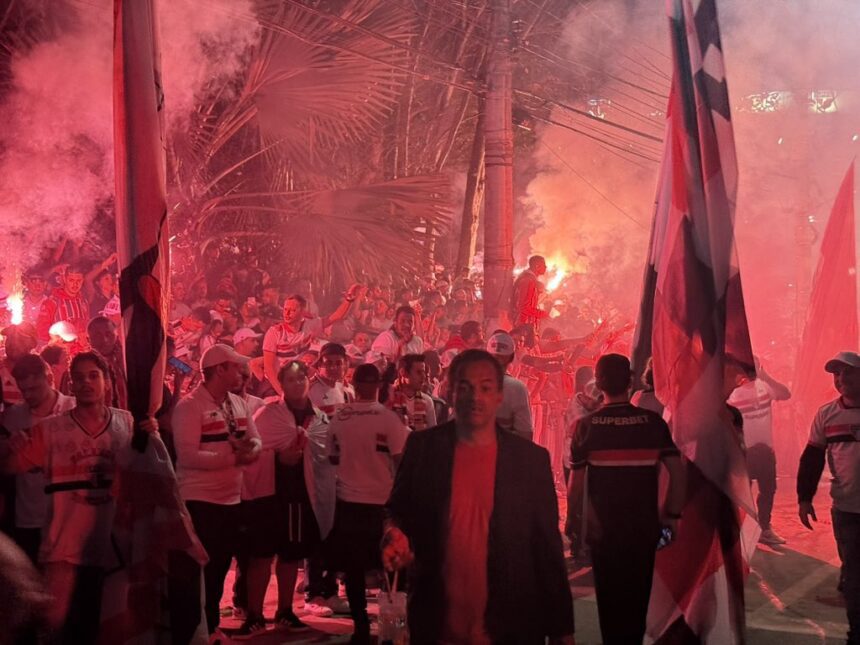 Uma recepção que ele nunca tinha vivido Por que a torcida do San Lorenzo fez Ney