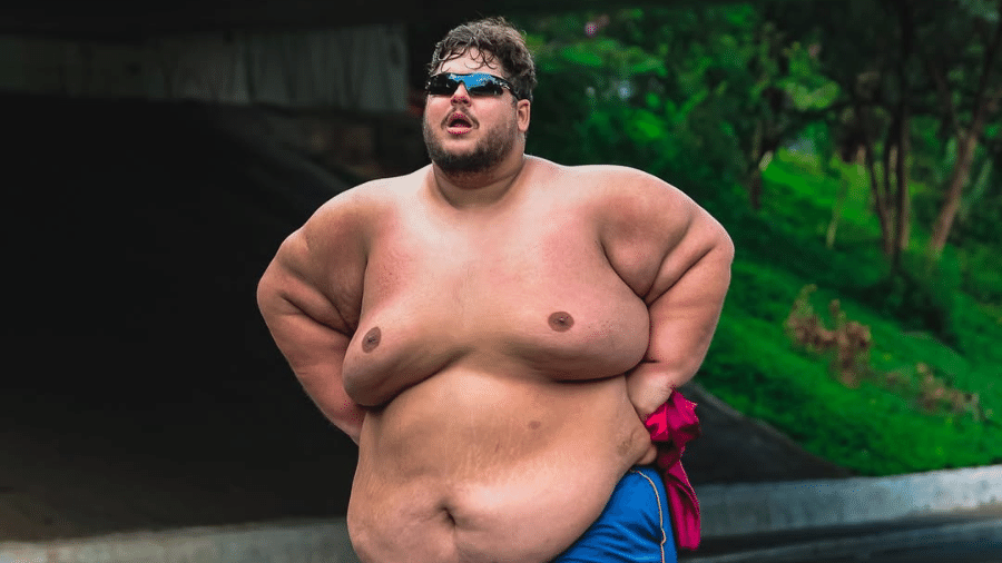 De 310 kg à linha de chegada em Portugal Júlio Mamute completa 10 km em Aveiro e