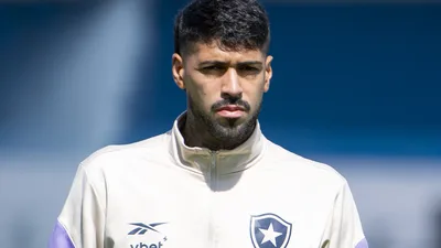 Barboza pede coletiva ao Botafogo antes de fechar com o Palmeiras
