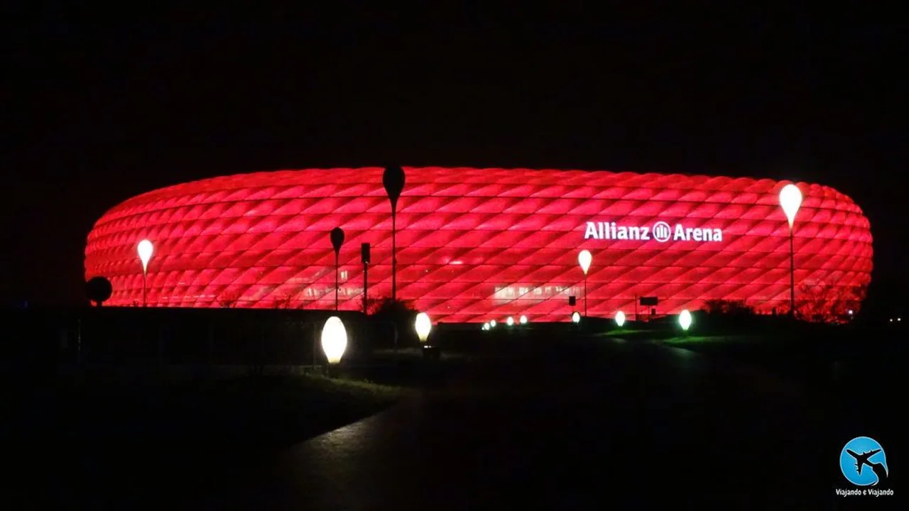 Achraf Hakimi com a camisa do PSG em partida da Champions League, lateral direito em ação ofensiva
