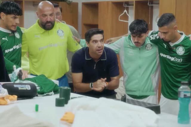 Primeiro tempo intenso e placar definido antes do intervalo Riestra vence Montev