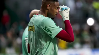 Abel aponta falta de descanso após Palmeiras empatar com Cerro e perder liderança