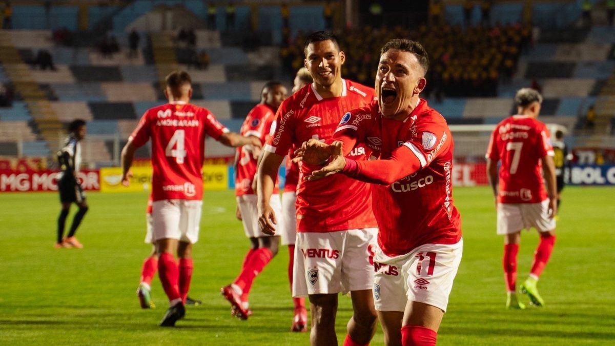A engrenagem tática que não funcionou Atlético-MG na lanterna da Sul-Americana
