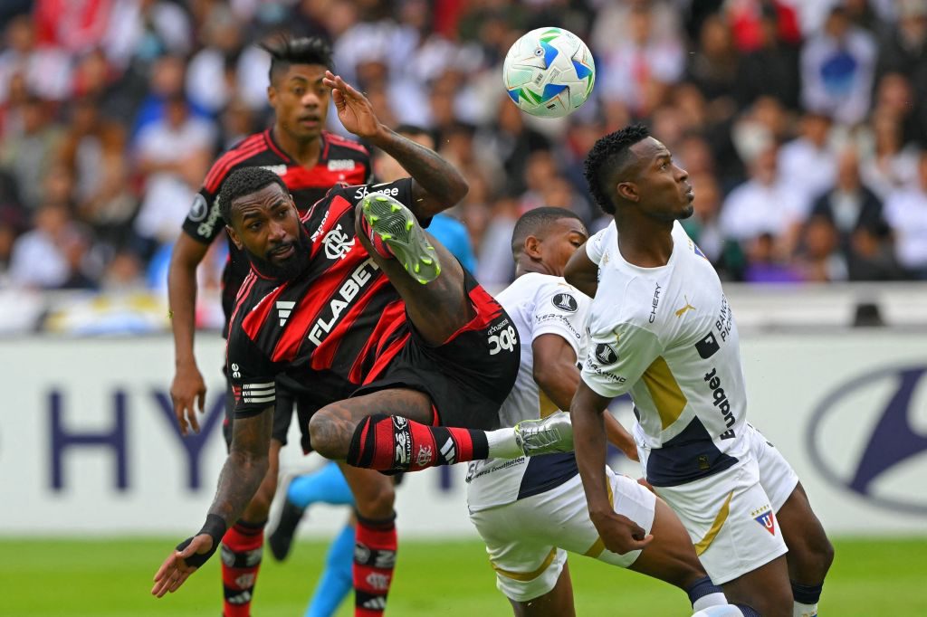 A dimensão da baixa de Arrascaeta Flamengo chega ao clássico com o Vasco e