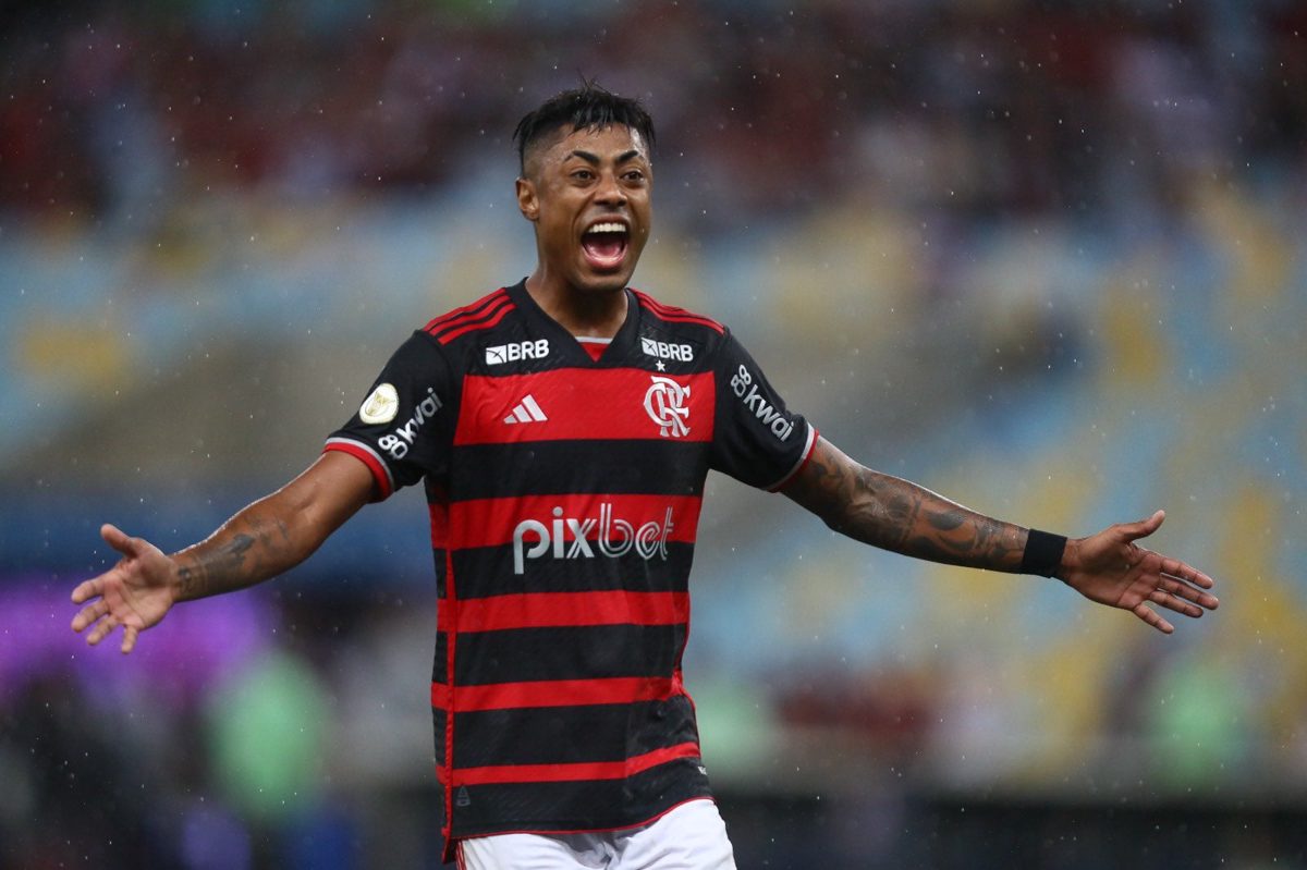 Os três lances que definiram o debate Arbitragem deixa o Flamengo refém em La