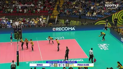 Thaisa ou Carol? O duelo de centrais que pode decidir a Superliga feminina