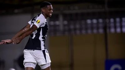 STJD suspende André por dois jogos e Corinthians enfrenta crise no meio-campo
