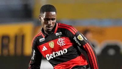 Quem substitui Arrascaeta no Flamengo diante do Vasco