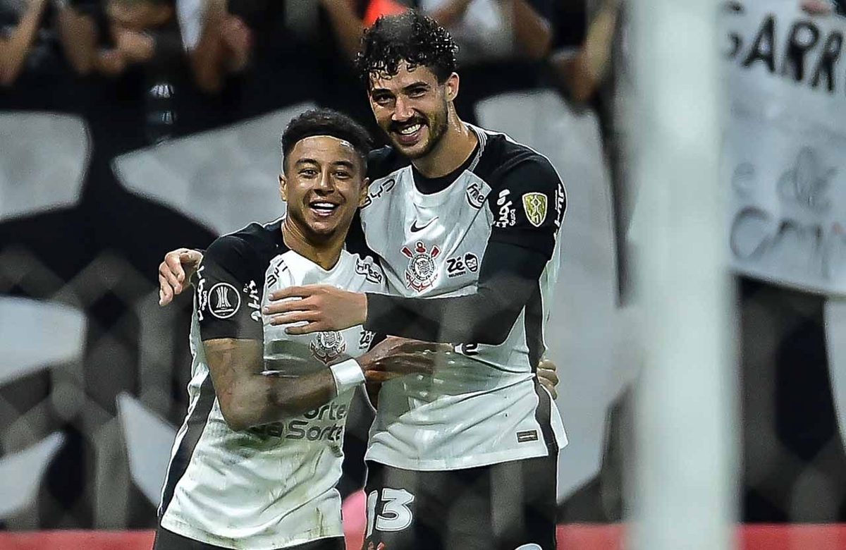 Um começo que ninguém previu Corinthians domina Peñarol e mostra que